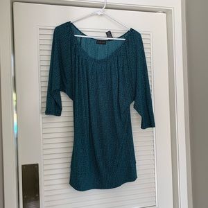 NEW YORK & CO - Women’s Patterned Black & Teal Top